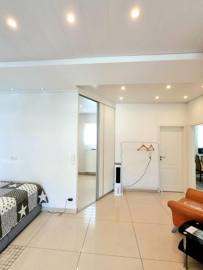 Gemuetliches J&L Apartment Nahe Des Hauptbahnhofes บาเดน-บาเดน ภายนอก รูปภาพ