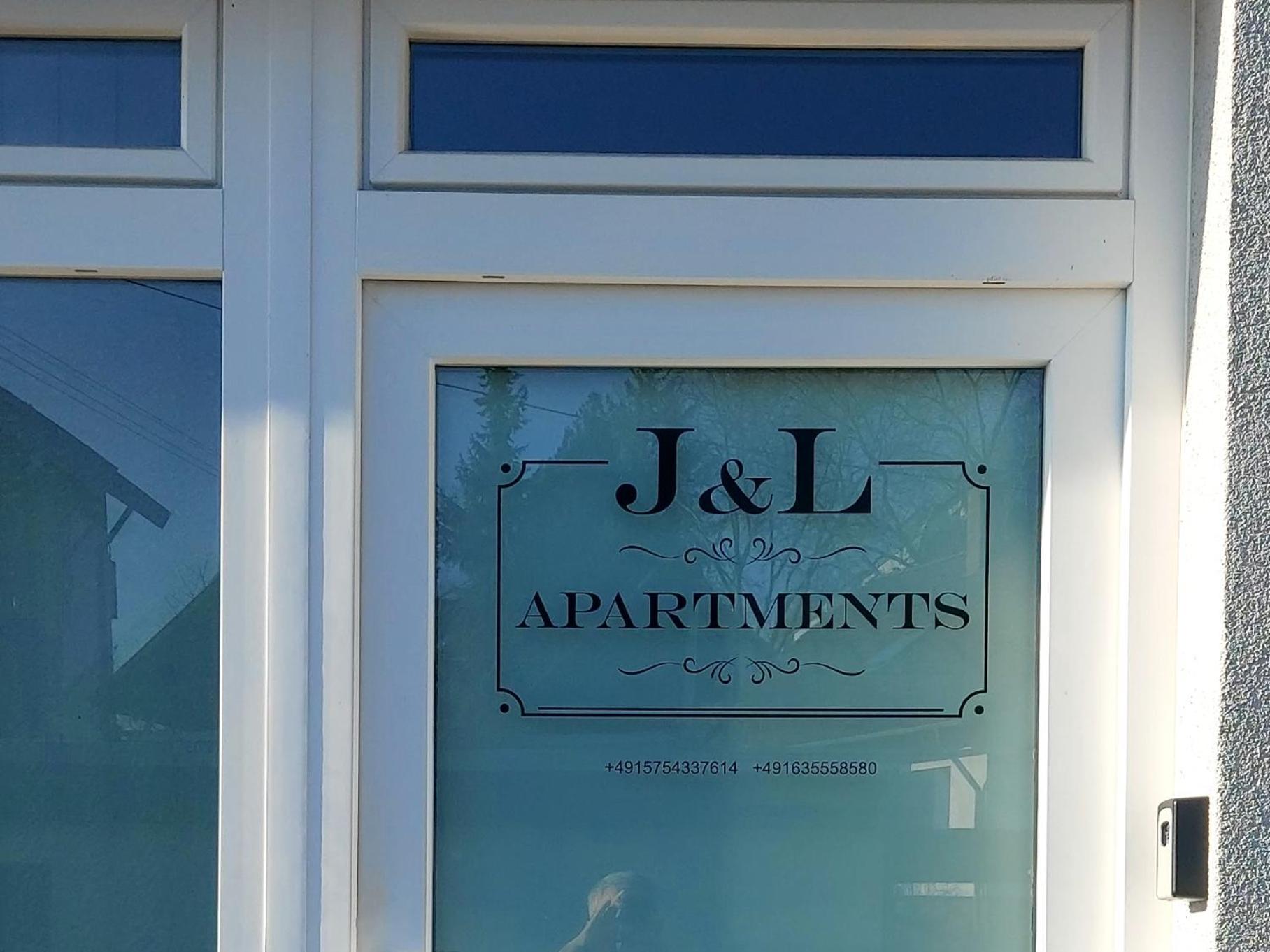 Gemuetliches J&L Apartment Nahe Des Hauptbahnhofes บาเดน-บาเดน ภายนอก รูปภาพ